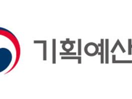 기획예산처 박홍근 장관, '청년의 현장에서, 미래를 묻고 답하다' 기사 이미지