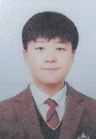 한명군 경일관광경영고2